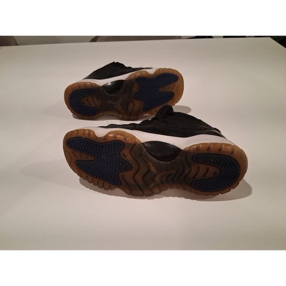 Air Jordan 11 Retro \